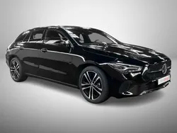 Preto Usado 2024 Mercedes CLA180 Shooting Brake Carrinha | € 33.990