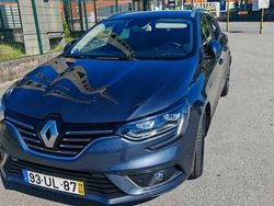 Azul Usado 2018 Renault Mégane GrandTour Carrinha | € 14.000 (Preço justo)