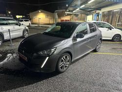 Cinza Usado 2023 Peugeot 208 Active Citadino | € 15.900 (Bom preço)