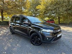 Preto Usado 2025 Dacia Jogger Extreme Monovolume | € 25.990 (Preço justo)