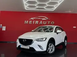 Branco Usado 2015 Mazda CX-3 Evolve SUV | € 14.900 (Preço justo)