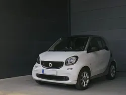Branco Usado 2020 Smart ForTwo Electric Drive Citadino | € 9.999