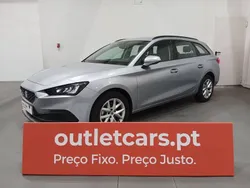 Cinzento Usado 2023 Seat Leon ST Style Carrinha | € 19.490 (Bom preço)