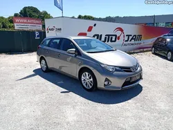 Castanho Usado 2014 Toyota Auris Touring Sports Active Carrinha | € 13.000 (Preço justo)
