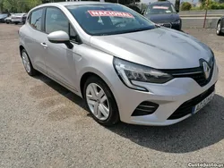 Cinza Usado 2020 Renault Clio V Zen | € 12.900 (Bom preço)