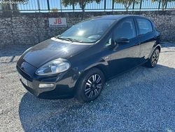 Preto Usado 2015 Fiat Punto Lounge Citadino | € 7.950 (Preço justo)