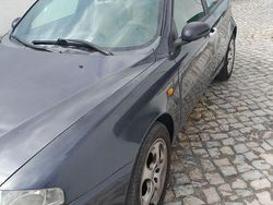 Usado 2000 Alfa Romeo 147 Citadino | € 2.500