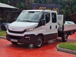 Branco Usado 2016 Iveco Daily Sedan | € 36.500