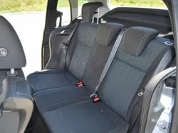 Cinzento Usado 2014 Ford B-MAX Monovolume | € 9.250 (Preço justo)