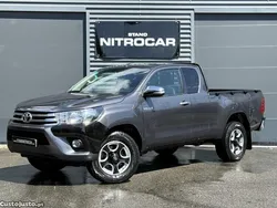 Cinza Usado 2016 Toyota HiLux Pickup | € 29.499 (Caro)