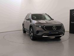 Outra Usado 2023 Mercedes EQB250 Electric Art SUV | € 37.990