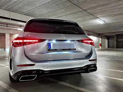 Usado 2022 Mercedes C300 Sedan | € 51.700 (Preço elevado)