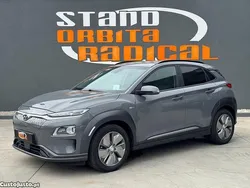 Cinza Usado 2020 Hyundai Kauai Premium SUV | € 23.900 (Preço justo)