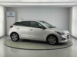 Cinzento Usado 2018 Hyundai i20 Comfort | € 13.490 (Preço justo)