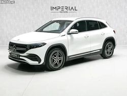 Branco Usado 2021 Mercedes EQA250 AMG line SUV | € 34.750 (Preço justo)