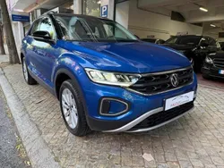 Azul Usado 2024 VW T-Roc SUV | € 31.500 (Preço justo)