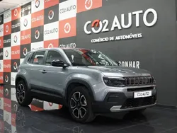 Cinza Usado 2024 Jeep Avenger Altitude SUV | € 23.900 (Preço justo)