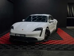 Branco Usado 2022 Porsche Taycan 4S Sedan | € 81.900 (Preço justo)