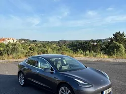 Cinzento Usado 2019 Tesla Model 3 Standard Range Plus Sedan | € 20.500 (Bom preço)
