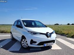 Branco Usado 2020 Renault Zoe Life Citadino | € 13.990 (Preço justo)
