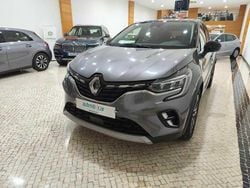 Cinza Usado 2023 Renault Captur Techno SUV | € 17.900 (Bom preço)