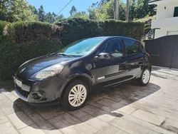 Usado 2011 Renault Clio II Sedan | € 4.250 (Bom preço)