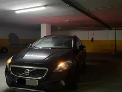 Usado 2015 Volvo V40 CC Carrinha | € 14.500 (Preço justo)