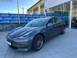 Cinza Usado 2019 Tesla Model 3 Long Range Sedan | € 25.900 (Preço justo)