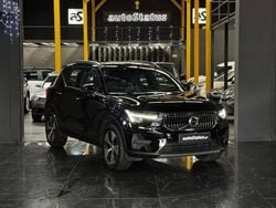 Preto Usado 2022 Volvo XC40 Core SUV | € 29.990