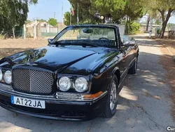 Preto Usado 2001 Bentley Azure Cabrios | € 109.000
