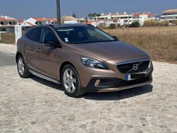 Usado 2014 Volvo V40 CC Carrinha | € 9.900 (Preço justo)