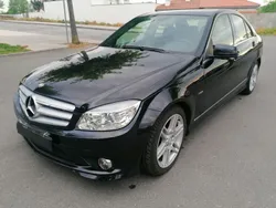 Usado 2009 Mercedes C250 AMG Sedan | € 13.250 (Bom preço)