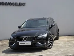 Preto Usado 2024 Volvo V60 Core Carrinha | € 44.800 (Preço justo)