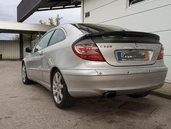 Usado 2003 Mercedes C220 Coupé | € 6.750