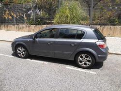 Cinzento Usado 2005 Opel Astra Citadino | € 4.700 (Preço justo)