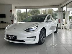 Branco Usado 2019 Tesla Model 3 Sedan | € 21.490