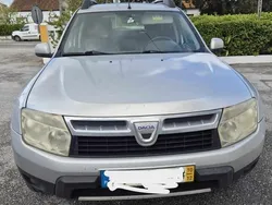 Cinzento Usado 2010 Dacia Duster SUV | € 9.200 (Preço justo)