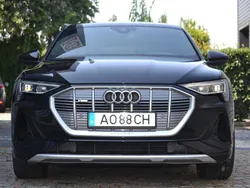 Usado 2022 Audi e-tron Sportback S-Line SUV | € 46.800