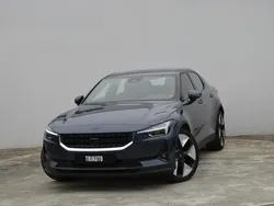 Azul Usado 2023 Polestar 2 Sedan | € 35.000 (Preço justo)