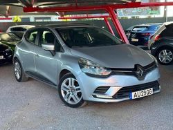Cinza Usado 2017 Renault Clio IV Intens | € 13.950 (Preço justo)