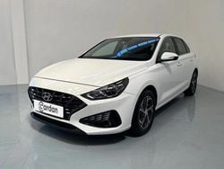 Branco Usado 2023 Hyundai i30 Style | € 18.950 (Bom preço)