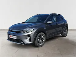 Cinza Usado 2024 Kia Stonic SUV | € 19.750 (Preço elevado)