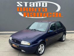 Azul Usado 1997 Ford Fiesta Citadino | € 1.200