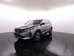 Cinzento Usado 2024 Peugeot 5008 Monovolume | € 35.900 (Preço justo)