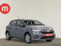 Cinzento Usado 2024 Dacia Sandero Citadino | € 17.199 (Preço justo)
