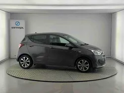 Cinzento Usado 2017 Hyundai i10 Citadino | € 12.990 (Caro)