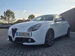 Branco Usado 2016 Alfa Romeo Giulietta Exclusive Citadino | € 12.750 (Preço elevado)