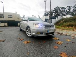Usado 2004 Toyota Avensis Sedan | € 4.500