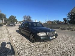 Usado 1996 Mercedes C180 Sedan | € 2.000