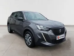Cinzento Usado 2023 Peugeot 2008 Active SUV | € 18.390 (Bom preço)